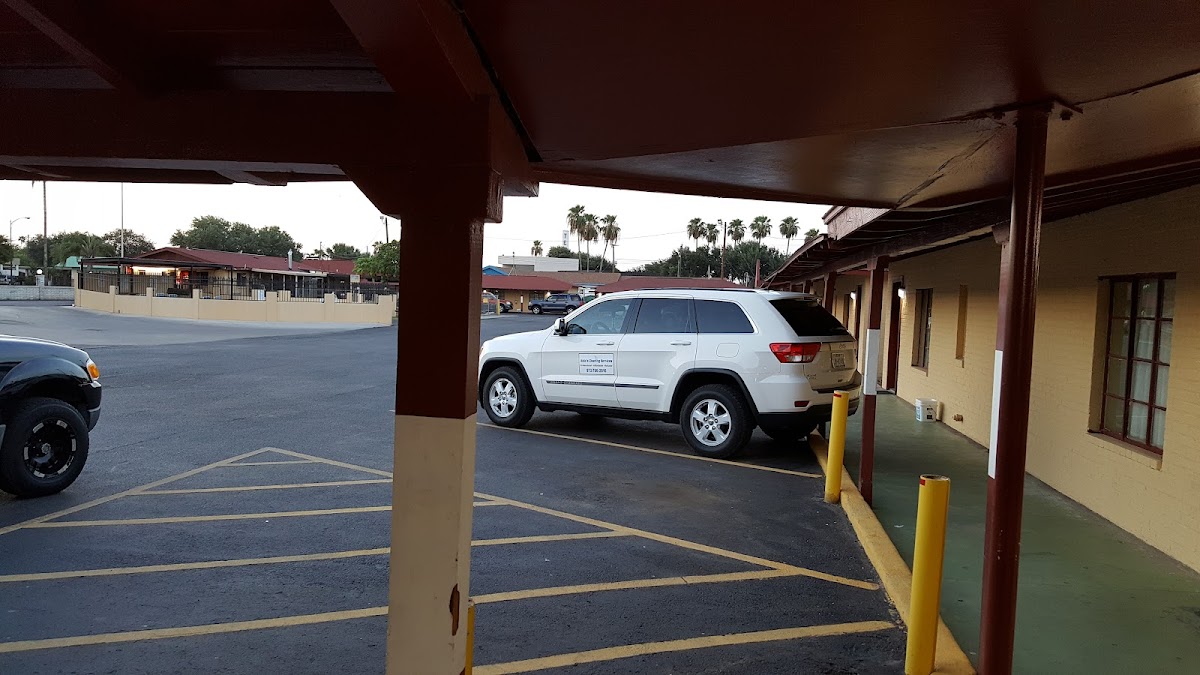 Sun Deck Motel