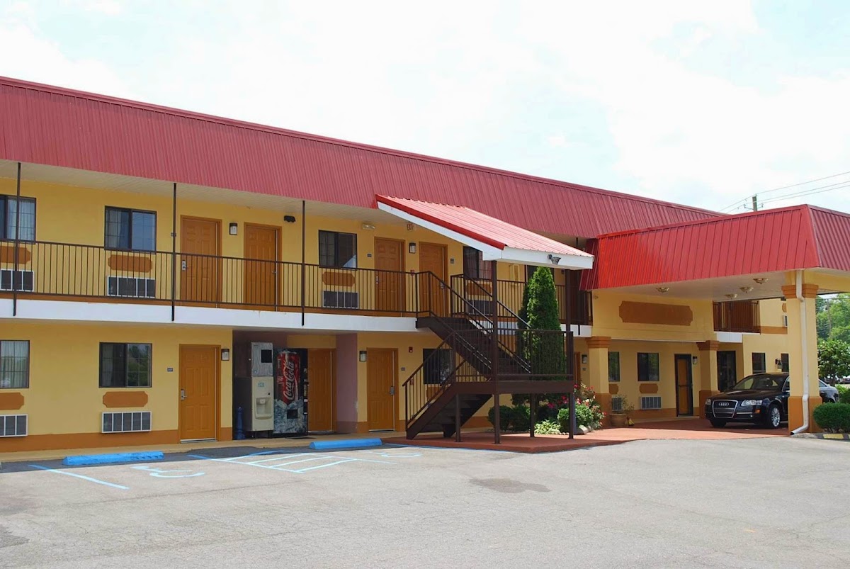 Express Inn & Suites