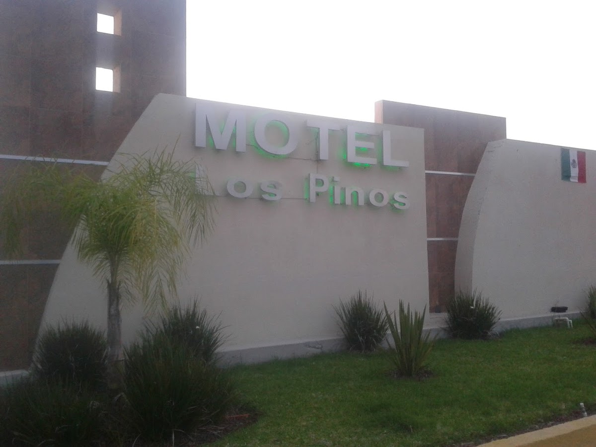 Motel Los Pinos