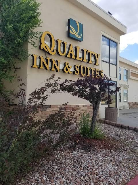Quality Inn & Suites photo 3