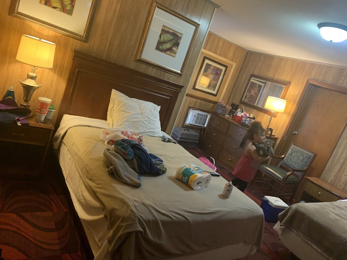 Crossroads Motel photo 2