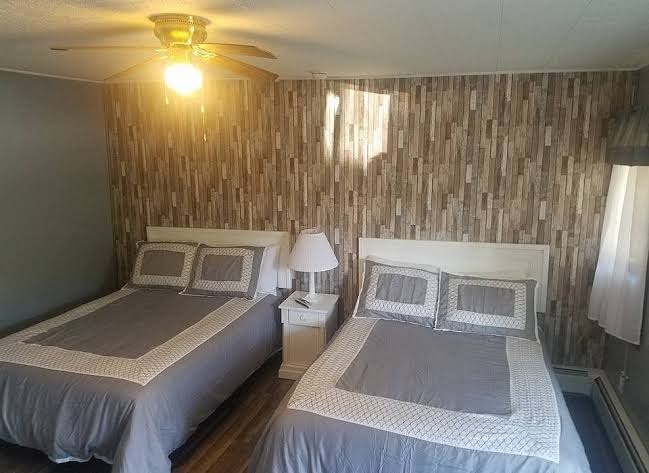 Pioneer Motel photo 2