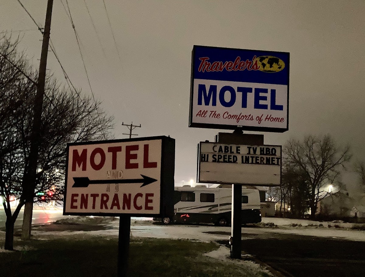 Travelers Motel photo 2
