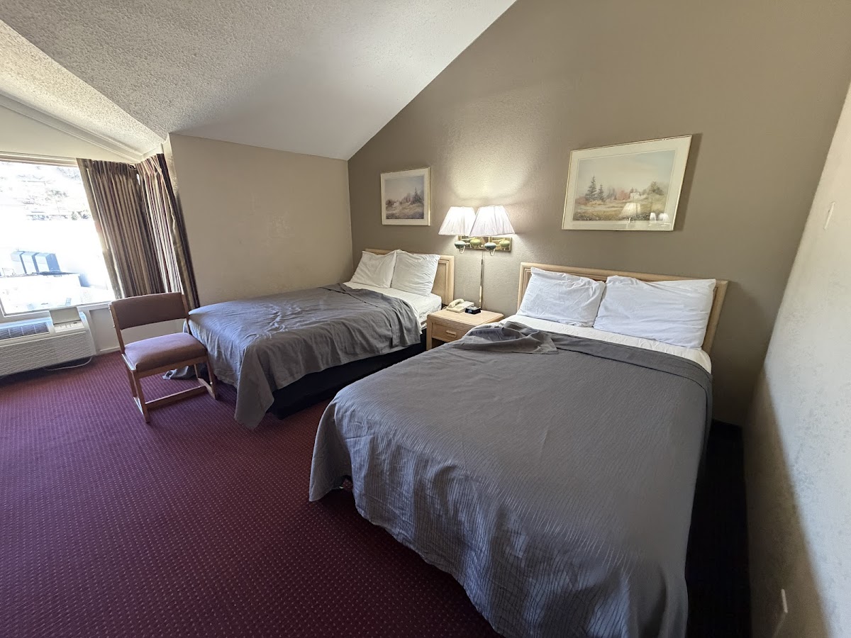 Green Valley Motel photo 2