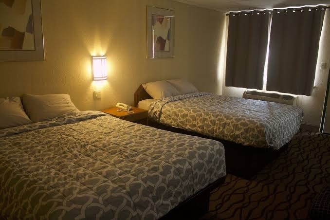 Express Inn