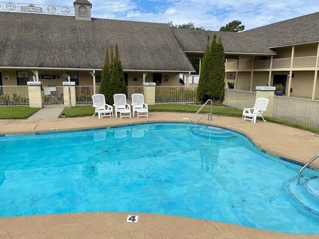 Riverwood Inn