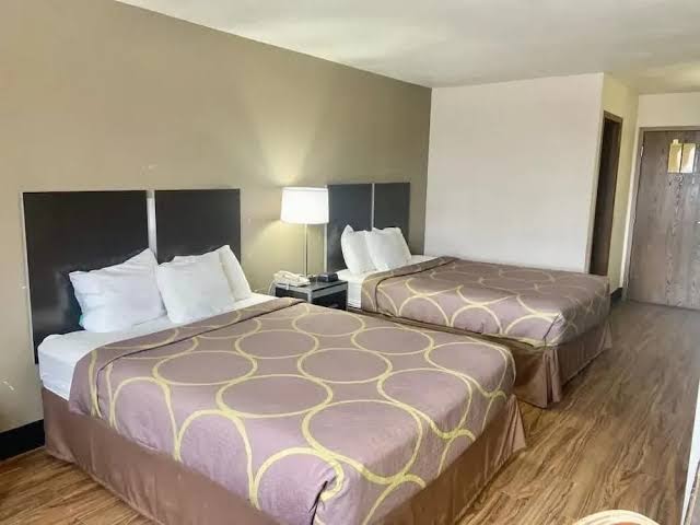 Econo Inn
