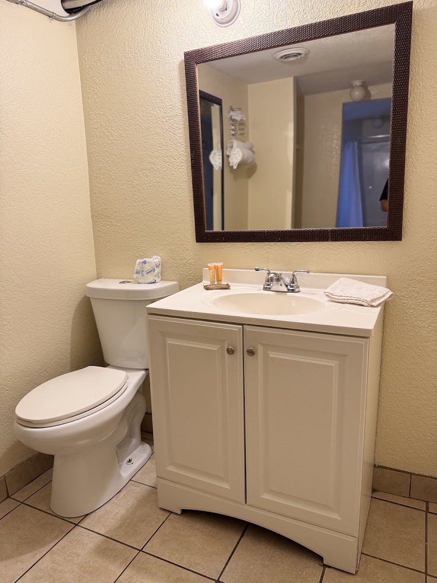 Apache Motel photo 3
