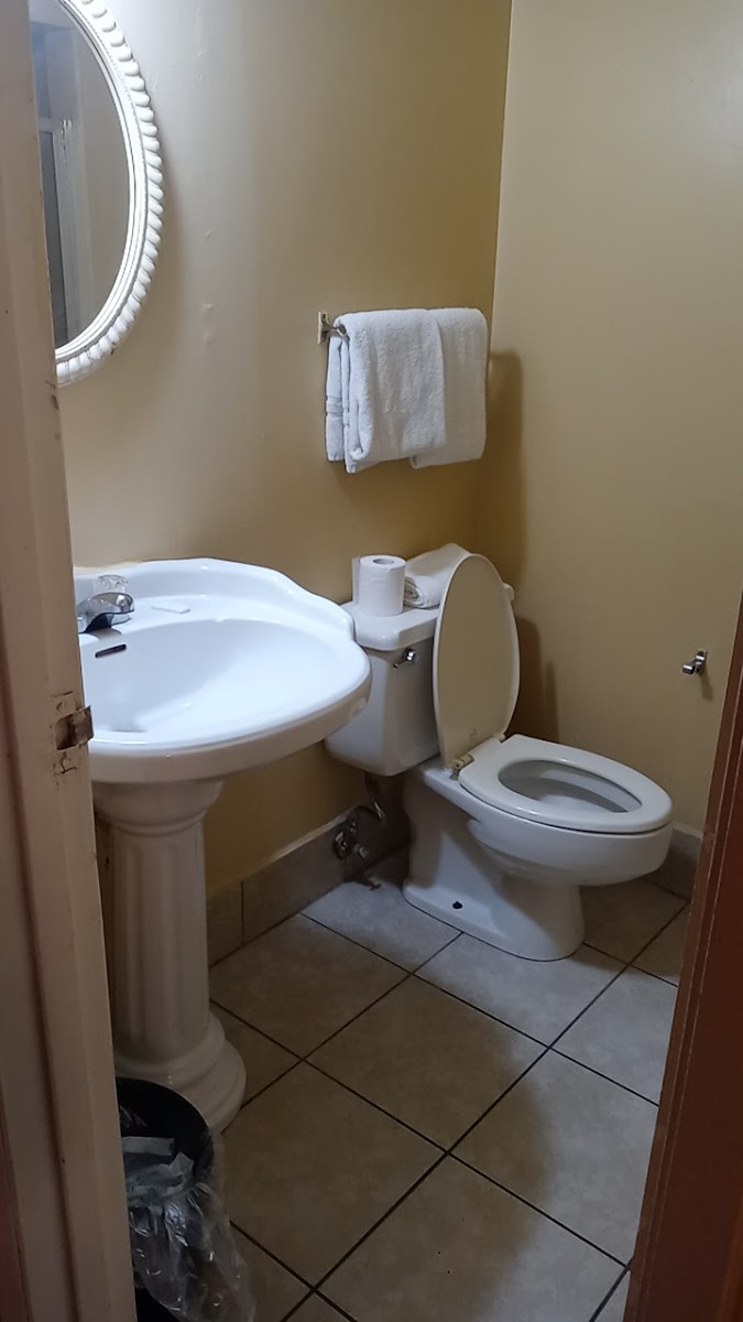 Executive Inn