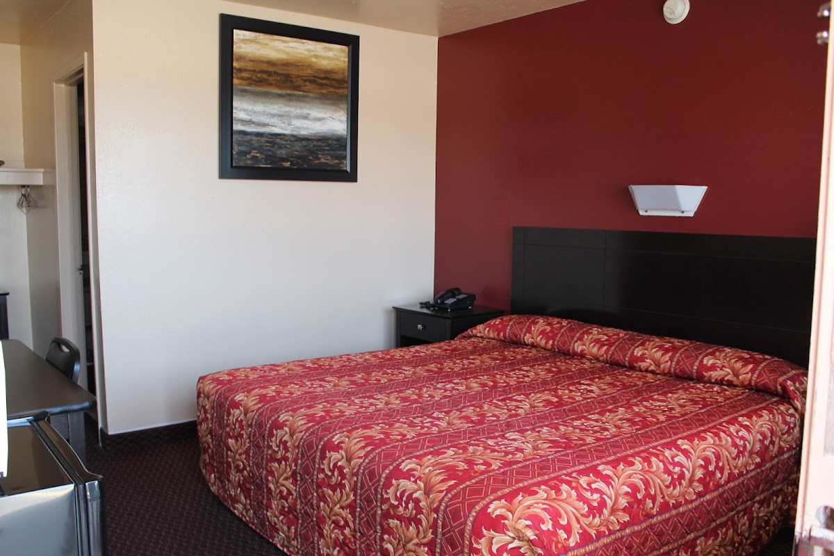 Relax Inn photo 2