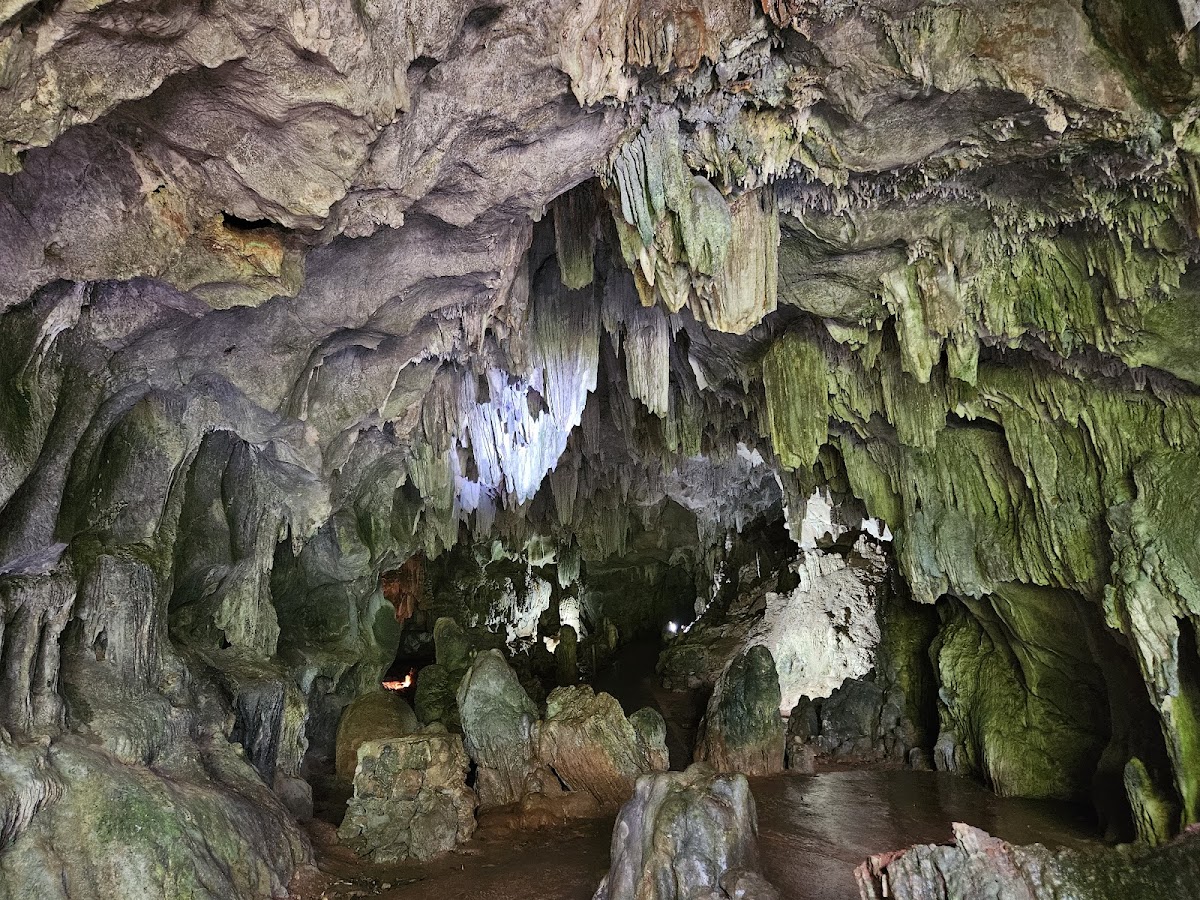 Grottoes Coconá