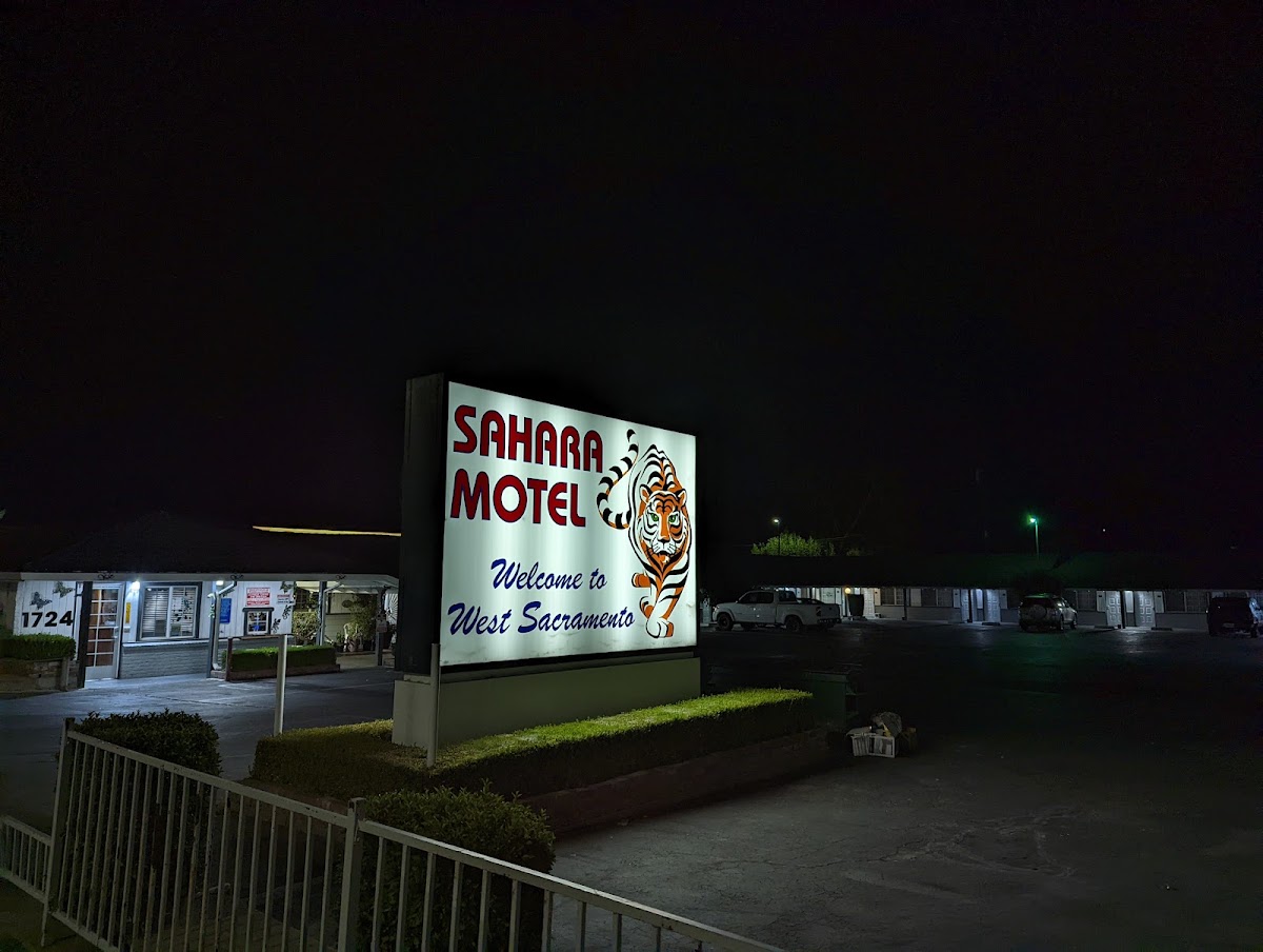Sahara Motel