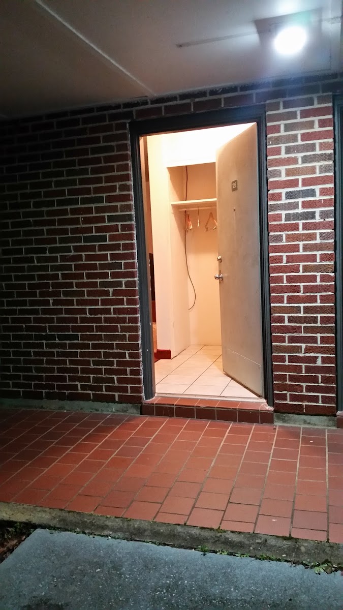 Budget Inn
