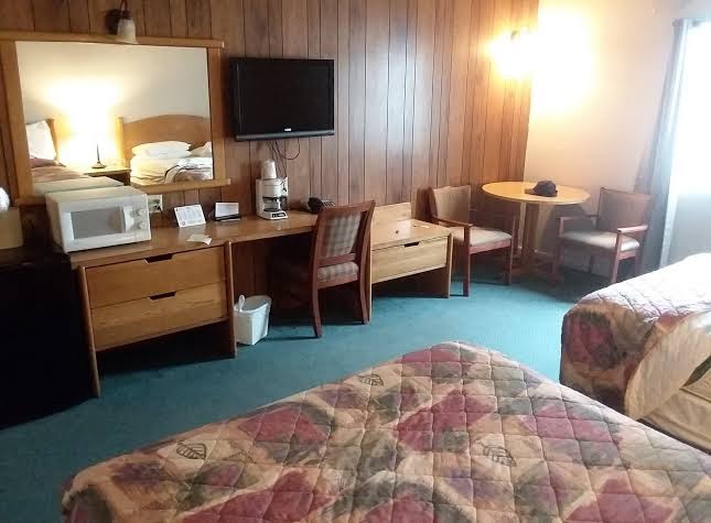 Mustang Motel photo 2