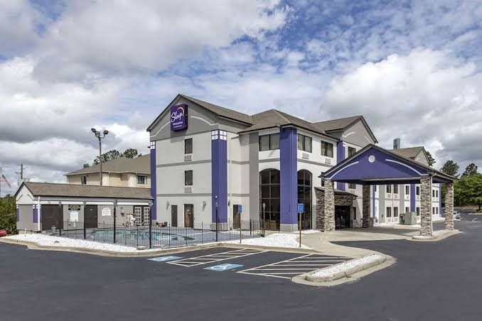 Sleep Inn & Suites