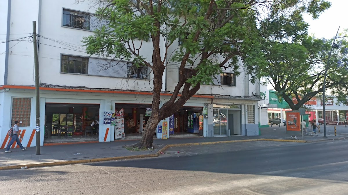 HOTEL LEON