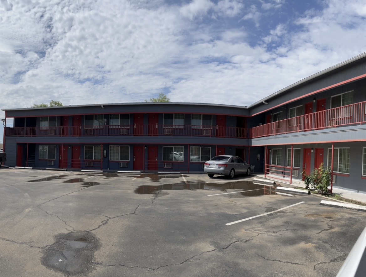 Budget Inn