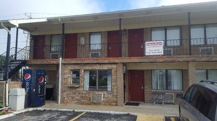 Budget Host Inn