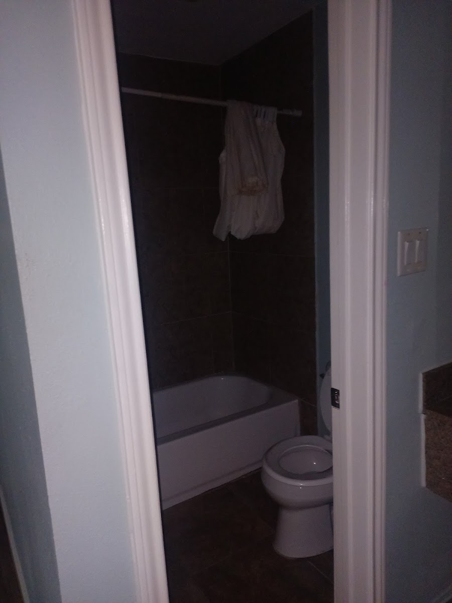 Luxury Inn photo 3
