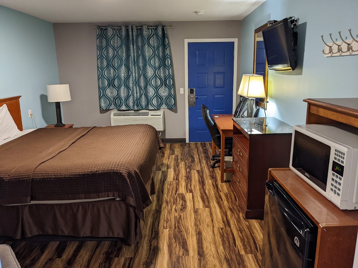 Riverside Motel photo 2