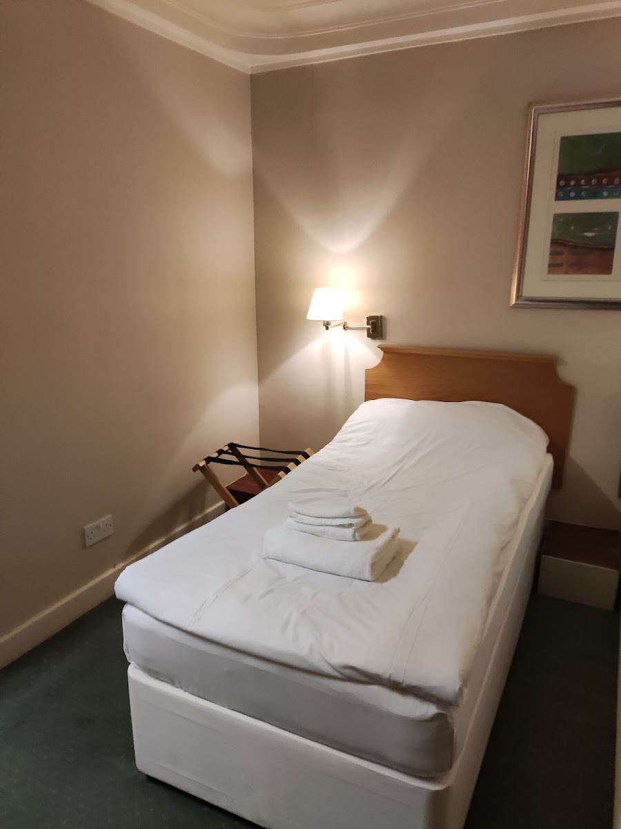 County Hotel photo 2