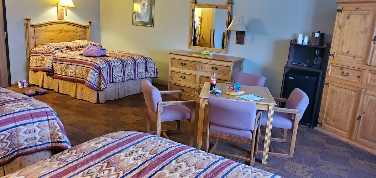 Summit Inn photo 2