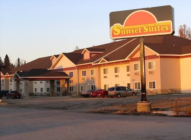 Sunset Inn & Suites