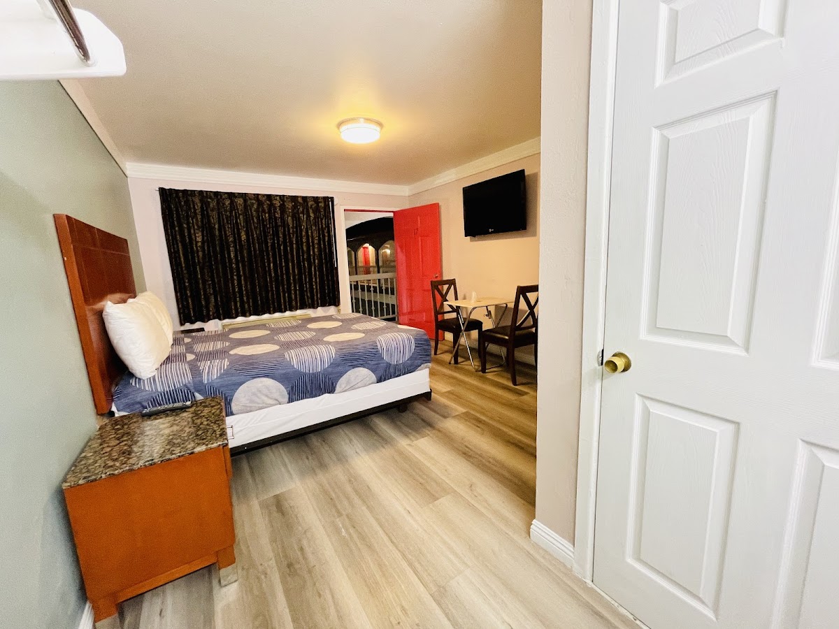 Paradise Inn photo 2
