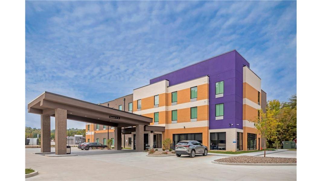 Sleep Inn & Suites