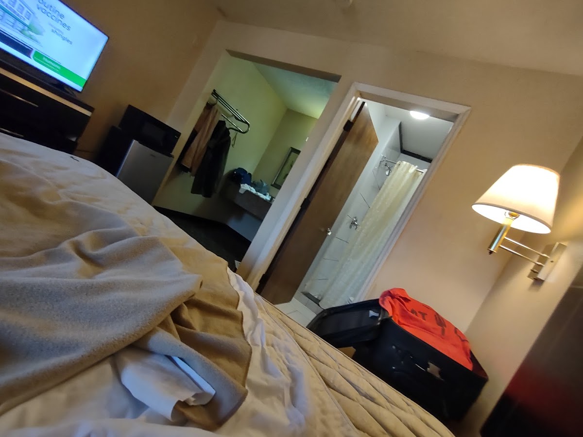 Relax Inn photo 2