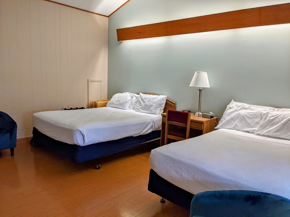 Executive Motel photo 2