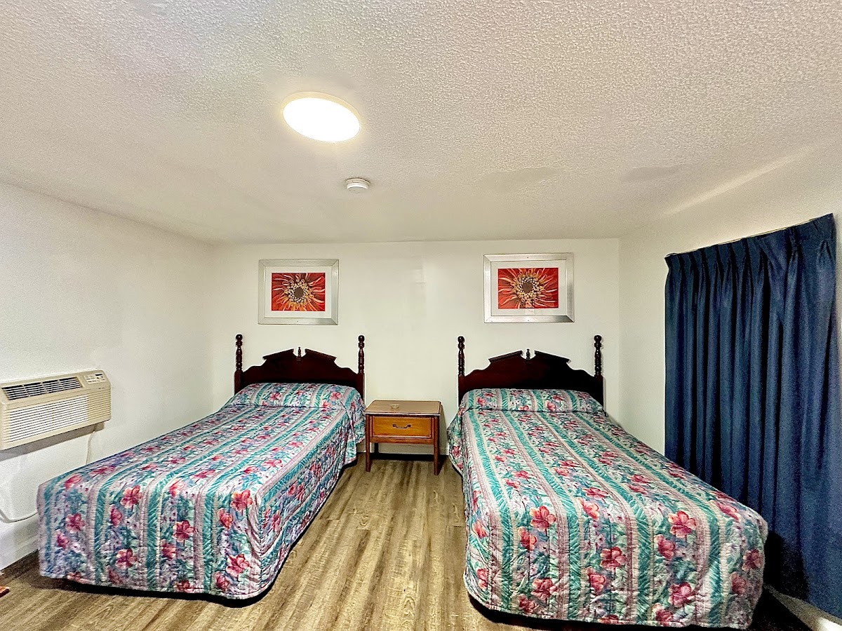 Skyland Motel photo 2