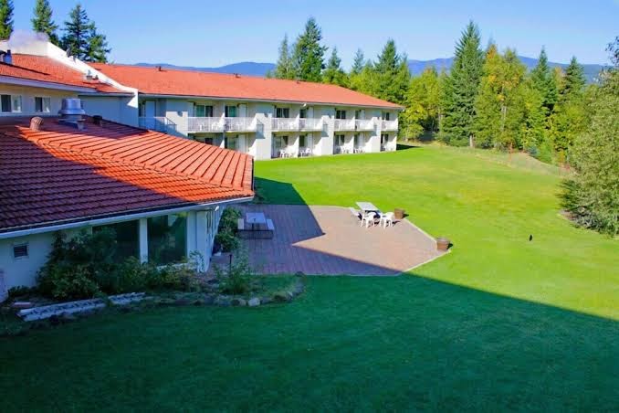 Clearwater Lodge