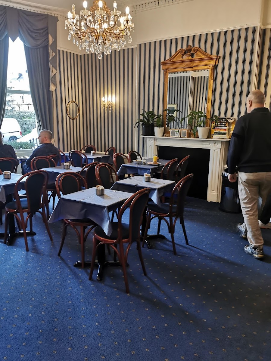 The Queensbury Hotel photo 3