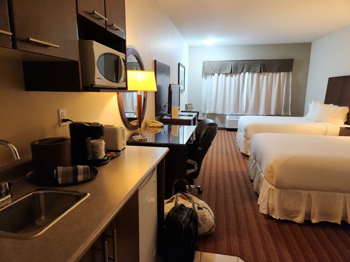 SIGMA INN & SUITES photo 2