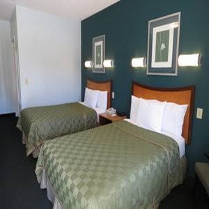 Executive Inn & Suites photo 3