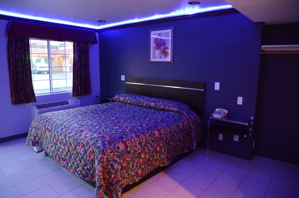 Starlight Inn photo 2