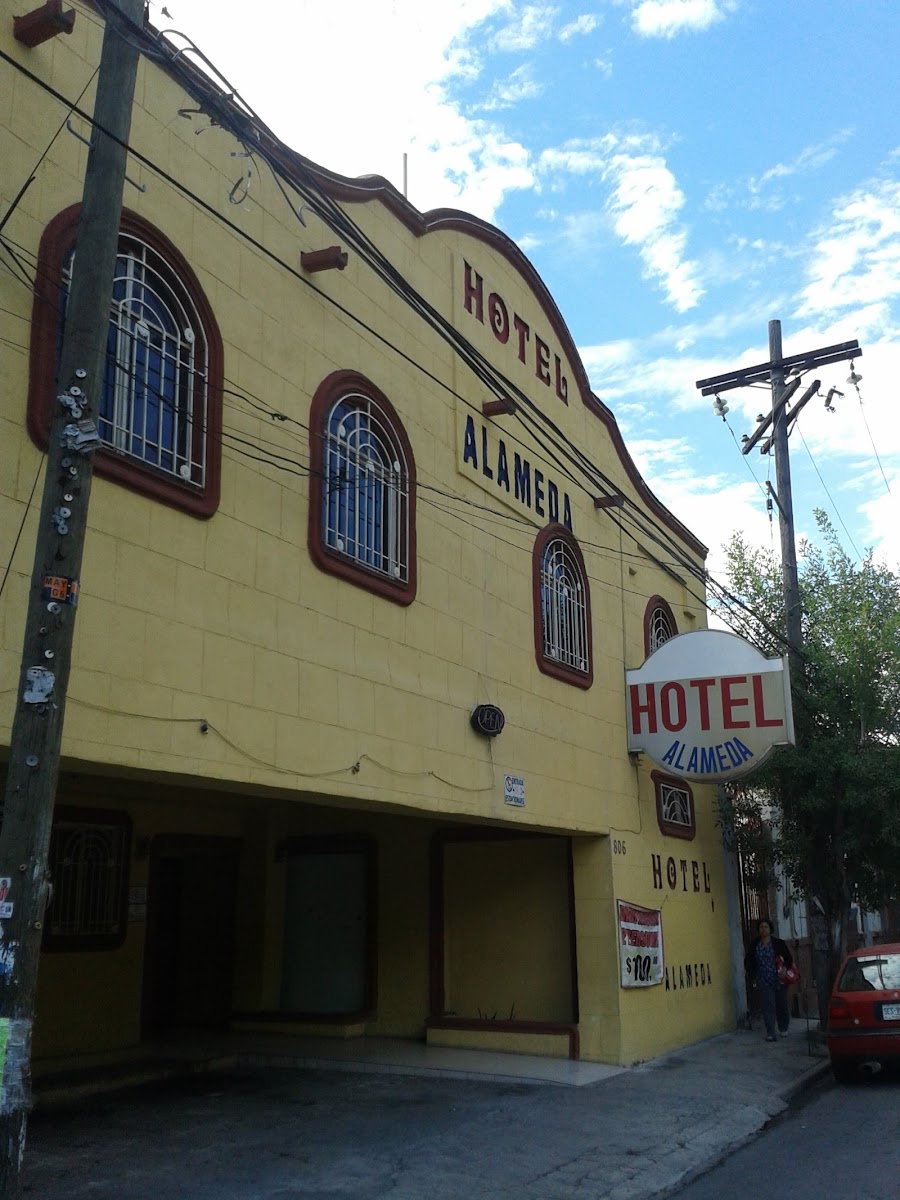 HOTEL ALAMEDA photo 2