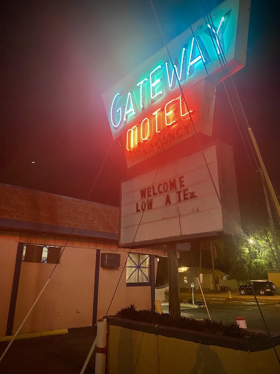 Gateway Motel