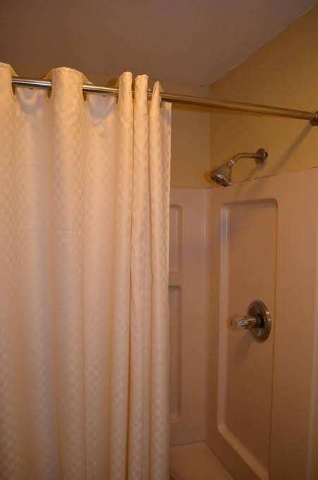 Economy Inn photo 2