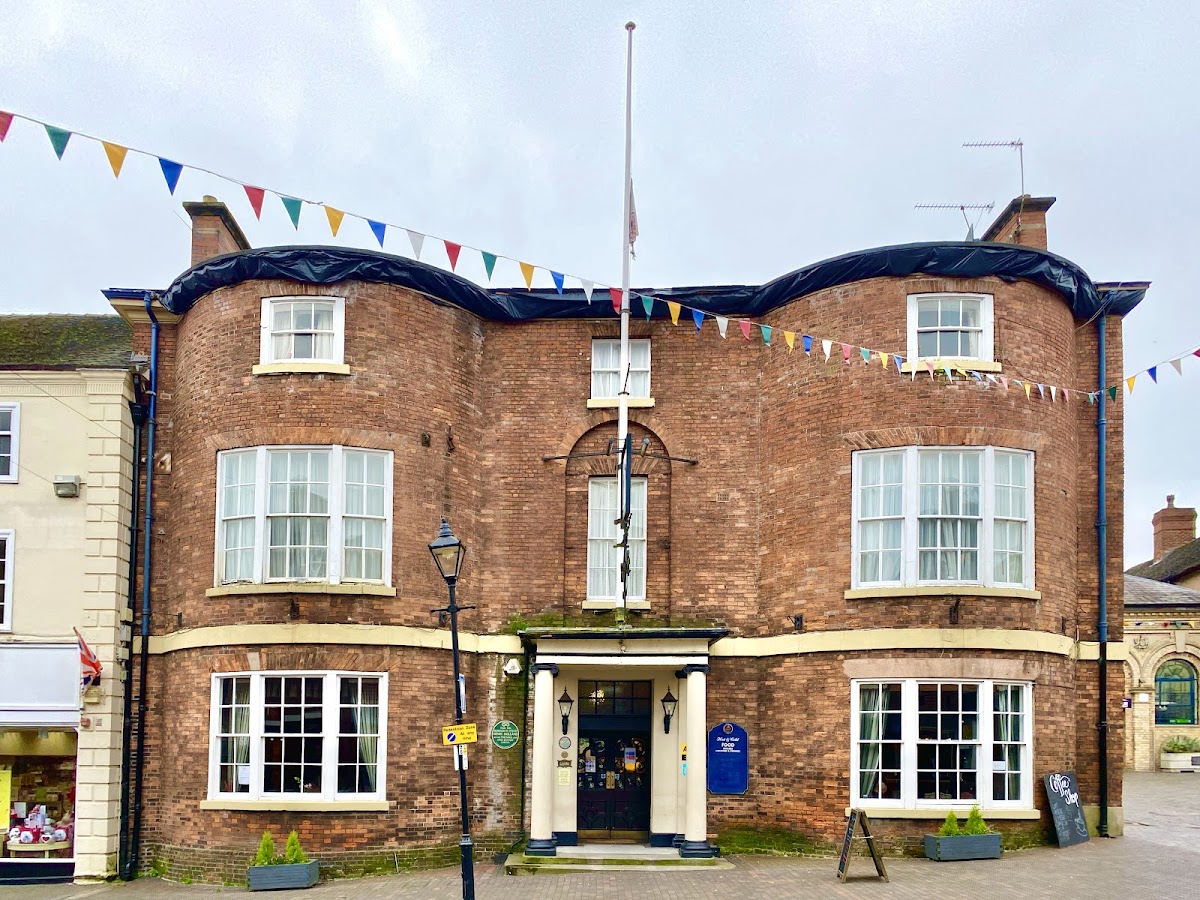 Crown Hotel