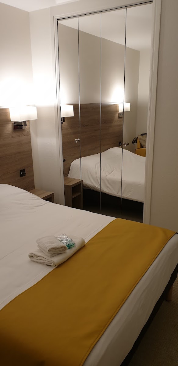 Room 4