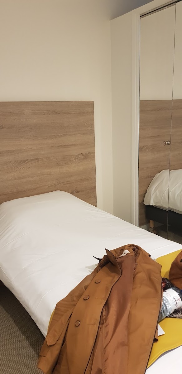 Room 6