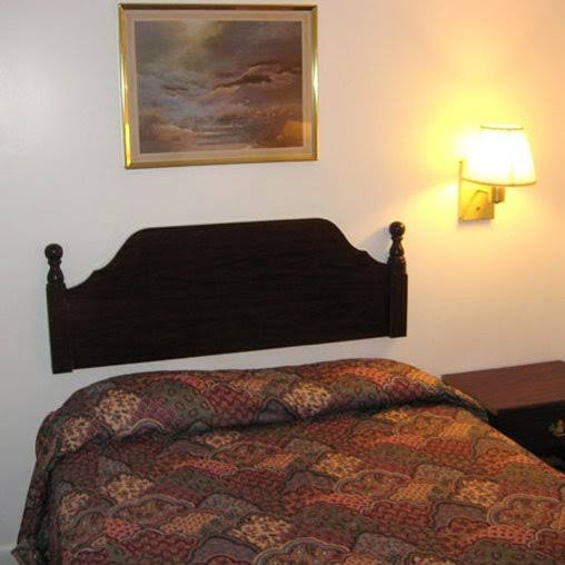 Windsor Motel photo 3
