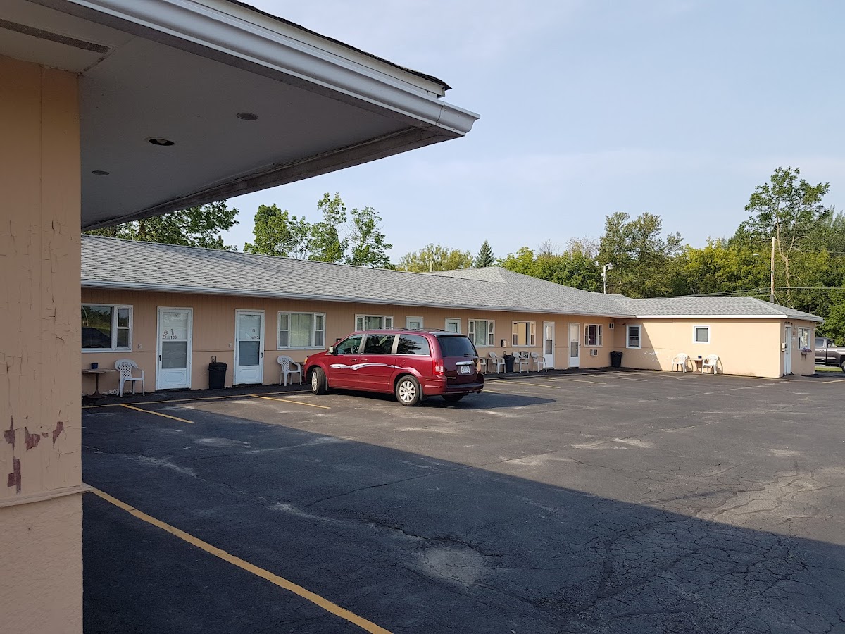 Rainbow Motel