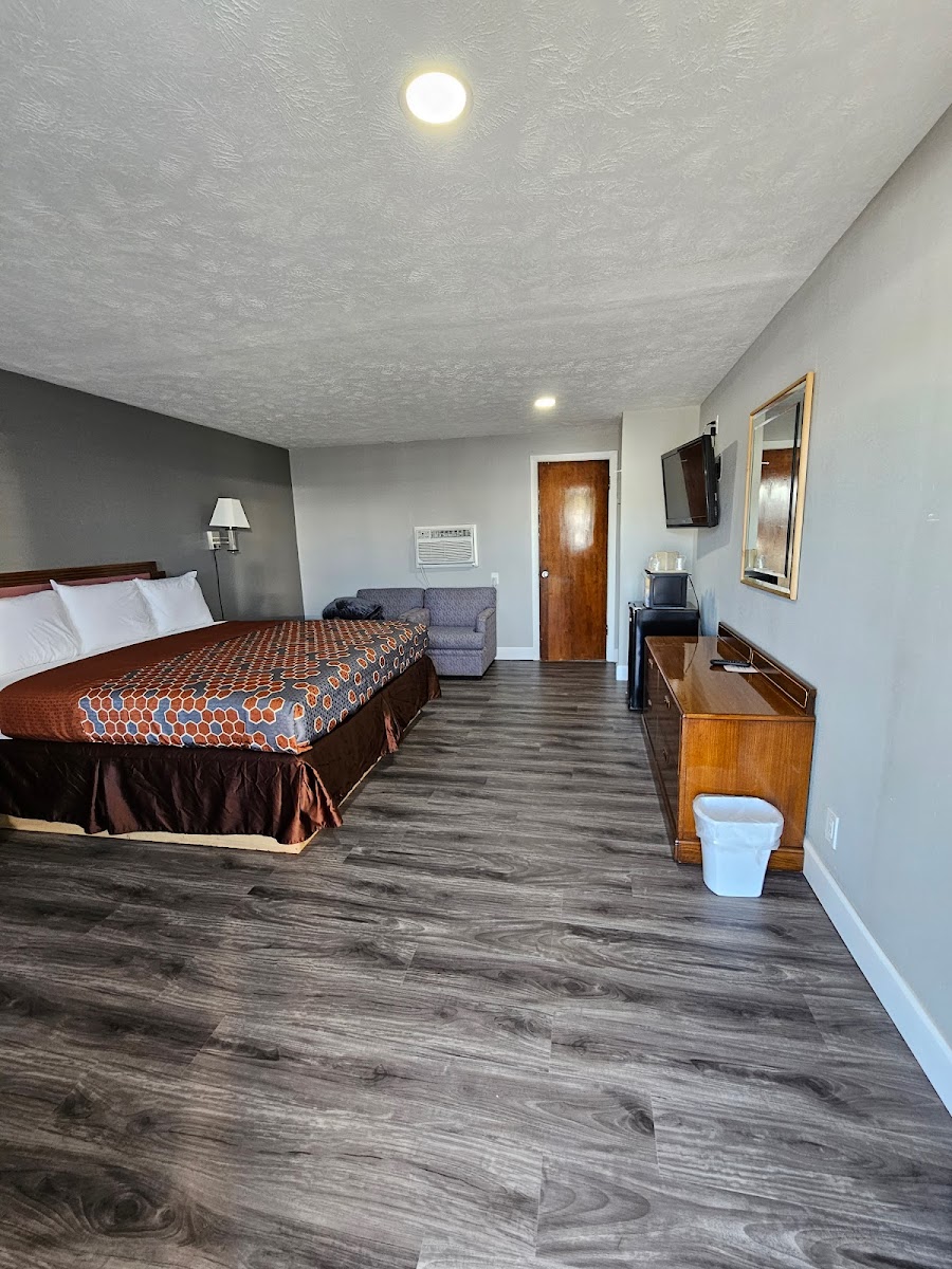 Royal Inn Motel photo 3
