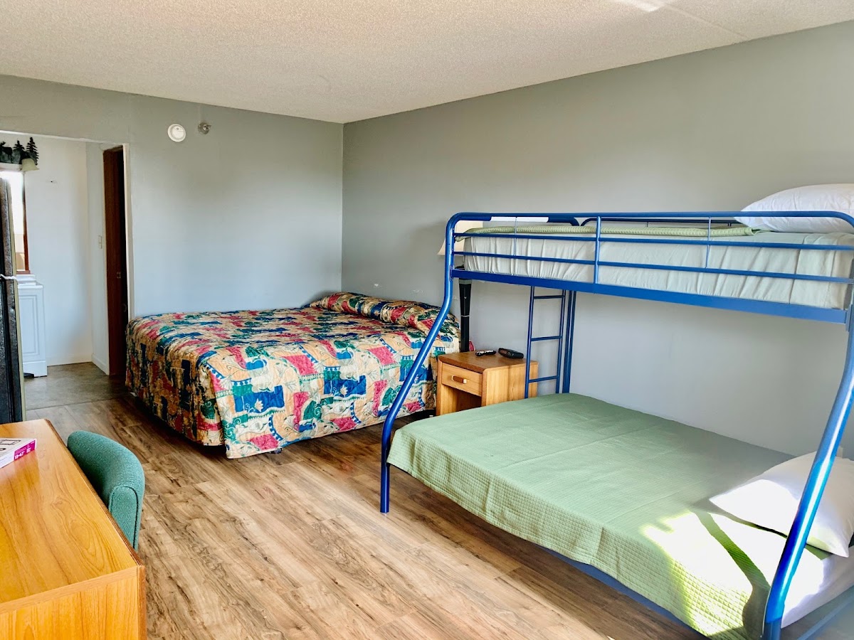 American Eagle Inn photo 2
