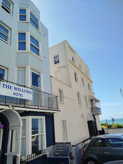 The Willows Hotel