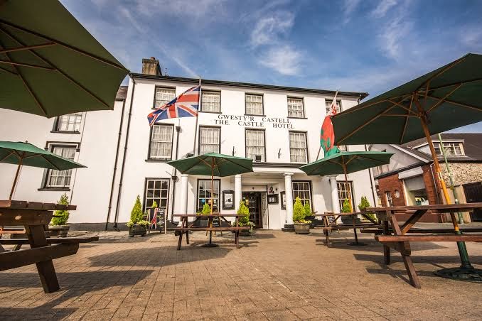 The Castle Hotel