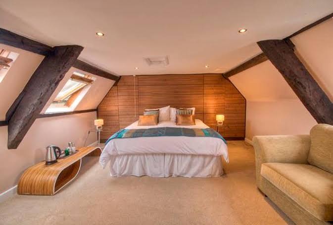 The Castle Hotel photo 2